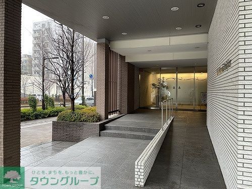 エントランス　エントランス　※2024年3月撮影