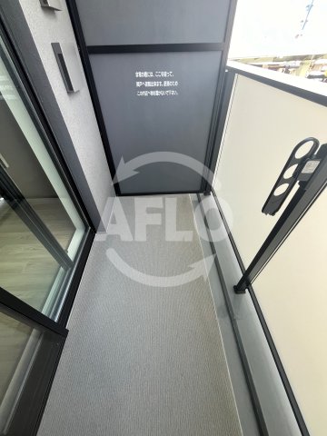 バルコニー　アーバネックス天満橋Front　バルコニー