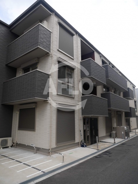建物外観　アヴェルラ京橋　外観