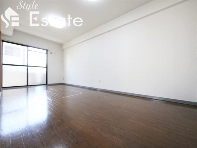 居室・リビング　別号室写真★リビング★