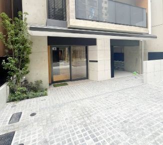 エントランス　共用部分も大変綺麗★