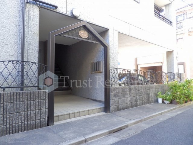 エントランス　パイニーメゾン清澄