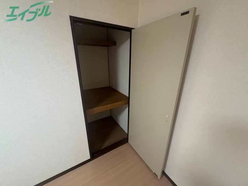 収納　別部屋同タイプ