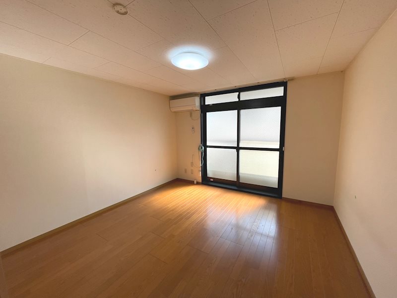 居室・リビング　☆中央ビル管理☆