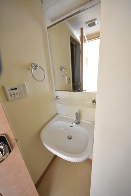 洗面設備　★内装・設備★