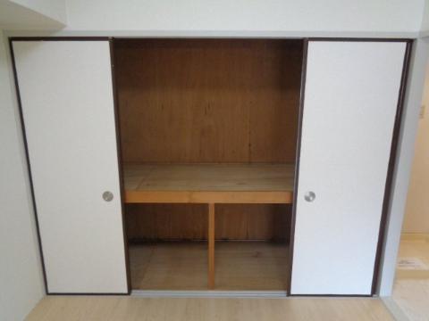 収納　収納（イメージ）