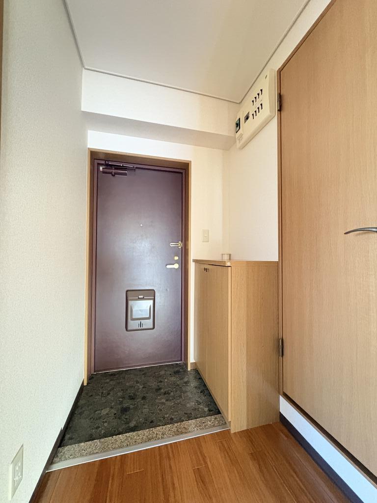 玄関　◆こちらの物件のお問合わせは、蕪木不動産へお問合せ下さい◆
