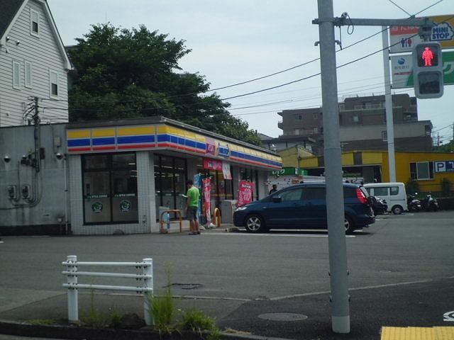 コンビニ　ミニストップ（コンビニ）まで600m