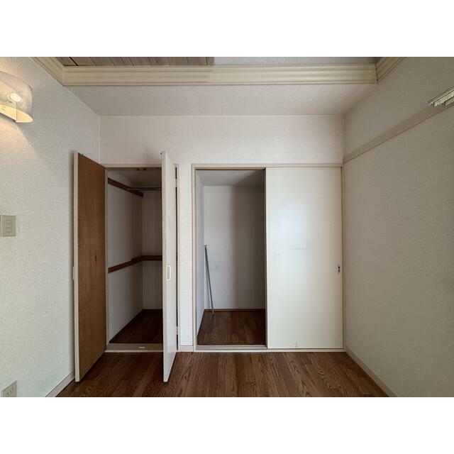 収納　壱番館２０２号室