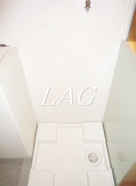 その他設備　室内洗濯機置場になります。