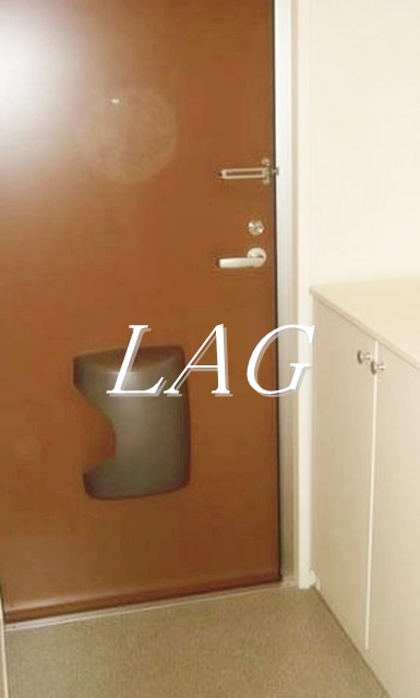 玄関　玄関です。