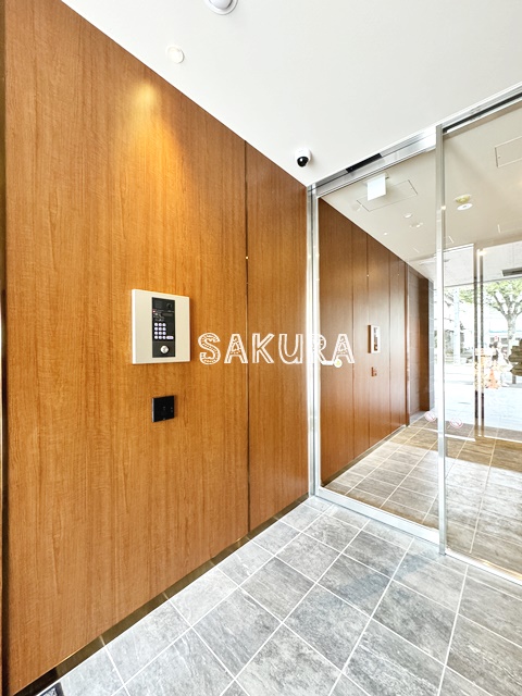 セキュリティ　不審者、勧誘員をシャットアウトできるオートロックです♪