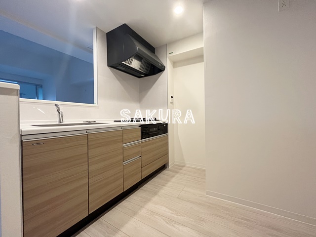 キッチン　周りを見渡しながら調理のできるカウンターキッチンです♪