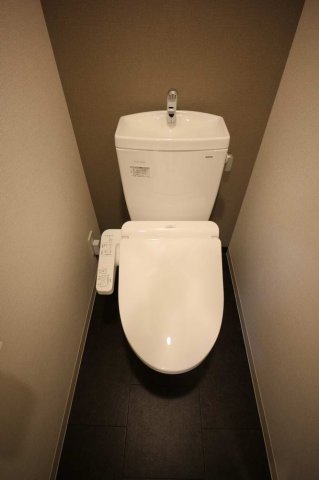 トイレ　落ち着いたトイレです