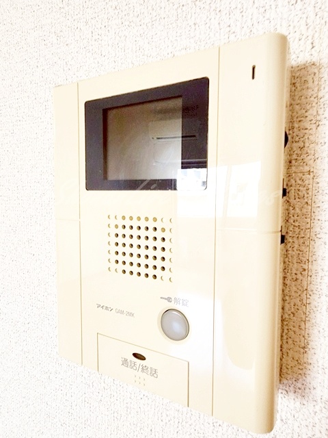 セキュリティ　モニタ付きインターホンで安心♪
