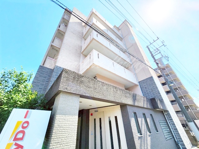 建物外観　鉄筋コンクリート造り♪