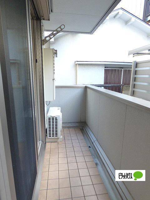 バルコニー　バルコニー