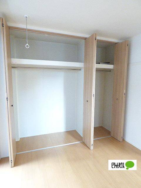 収納　ウォークインクローゼット