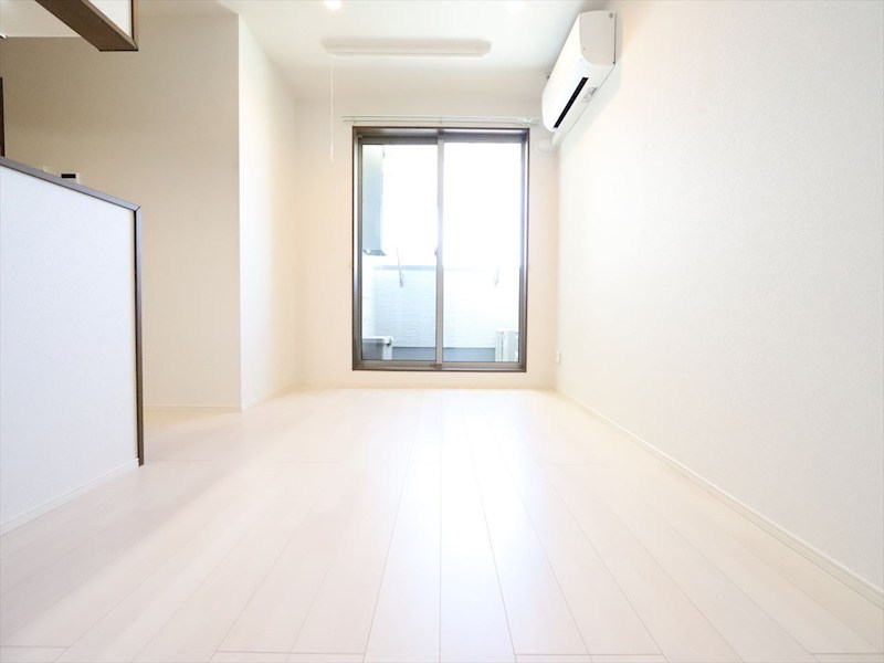 バルコニー　ＬＤＫ11.4帖　システムキッチン　バルコニー　同仕様写真