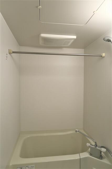 バス・シャワールーム　※すべて同タイプ２階の室内写…?