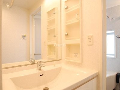 洗面設備　内見予約受付中、お気軽にお問い合わせください。