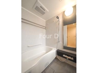 バス・シャワールーム　内見予約受付中、お気軽にお問い合わせください。