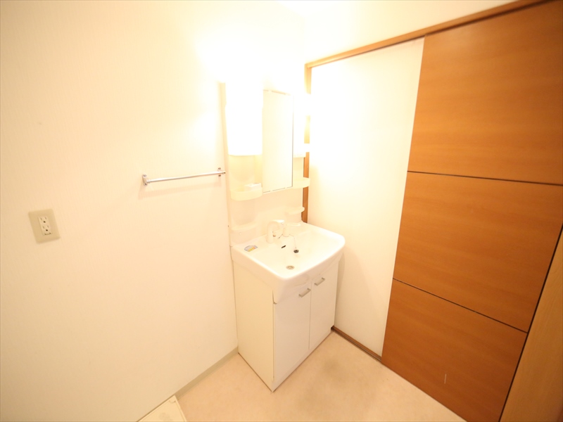 洗面設備　洗面脱衣所　シャンプードレッサー