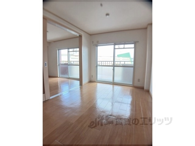 居室・リビング　居室