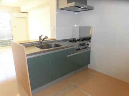 キッチン　ガスコンロ付きなので持ち込み不要