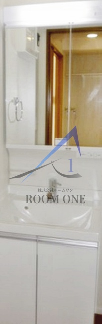 洗面設備　洗面台です。