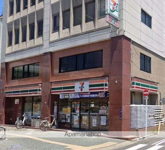 コンビニ　セブンイレブン（コンビニ）まで491m