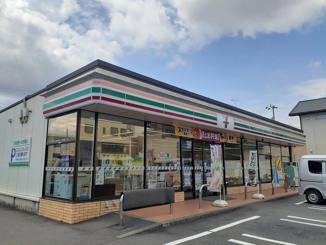 コンビニ　セブンイレブン　東赤塚店（コンビニ）まで470m