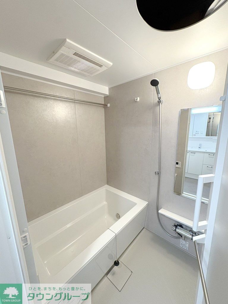 バス・シャワールーム　バス