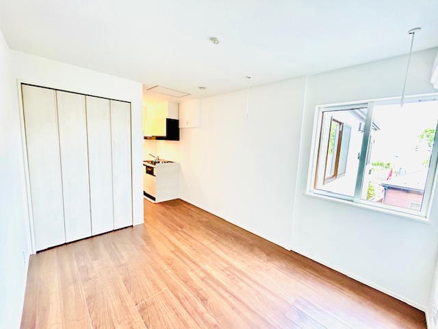 その他部屋・スペース　角部屋の為２面採光で明るい室内です。