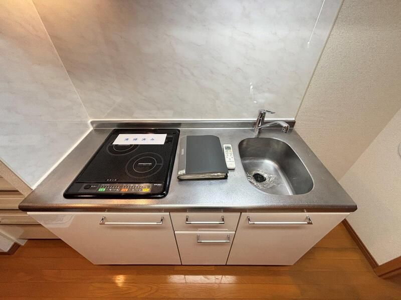 キッチン　※別号室参考写真