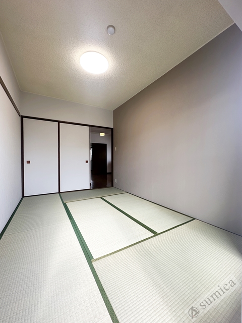 その他部屋・スペース　アクセントクロスがオシャレを演出♪♪