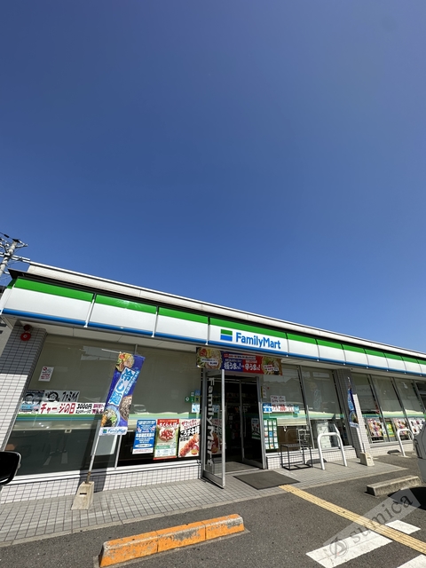 コンビニ　ファミリーマートMYS喜連東四丁目店（コンビニ）まで288m