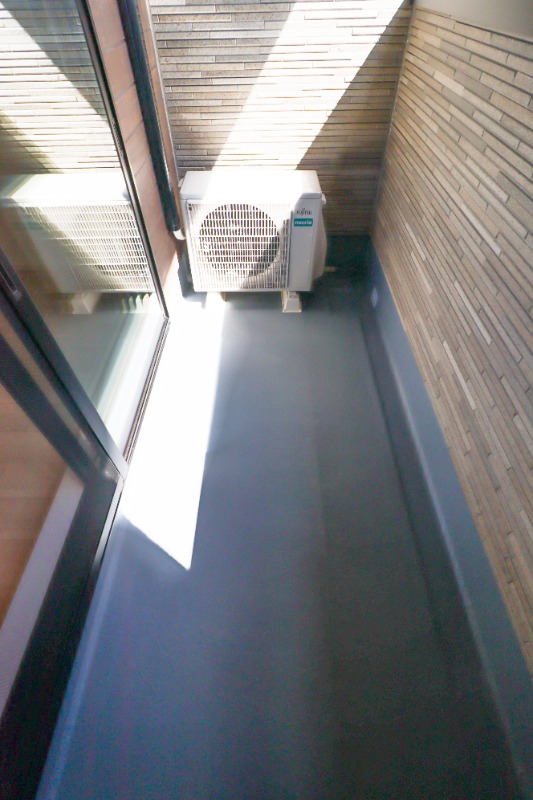 バルコニー　図面と現状に相違がある場合には現状を優先