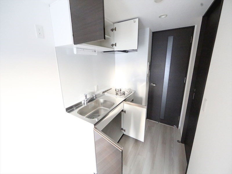 キッチン　システムキッチン（ガス2口コンロ付）