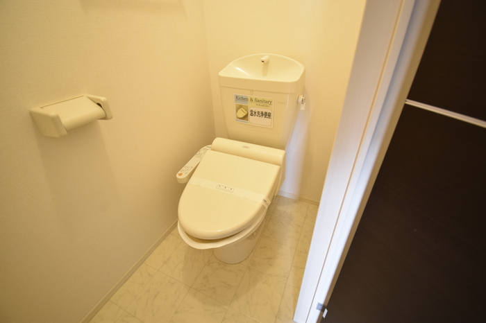 トイレ　シンプルで使いやすいトイレです