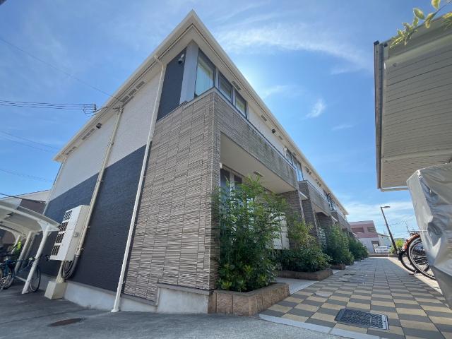 建物外観　外観写真（昼）