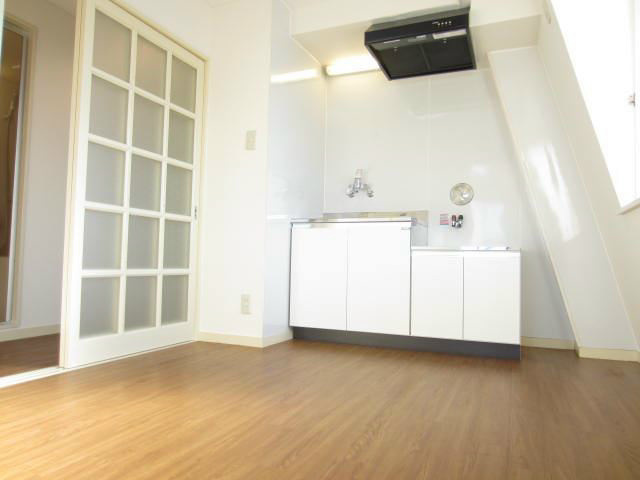 居室・リビング　キッチン3.5帖