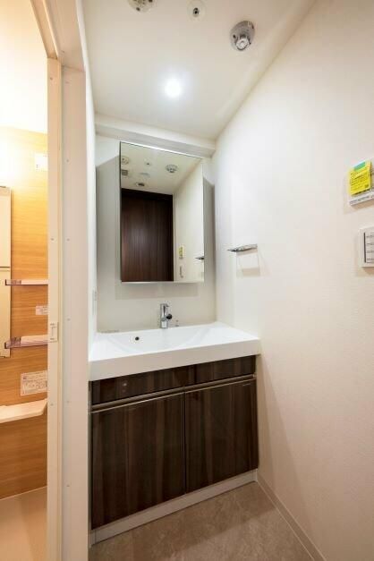 洗面設備　別部屋参考写真