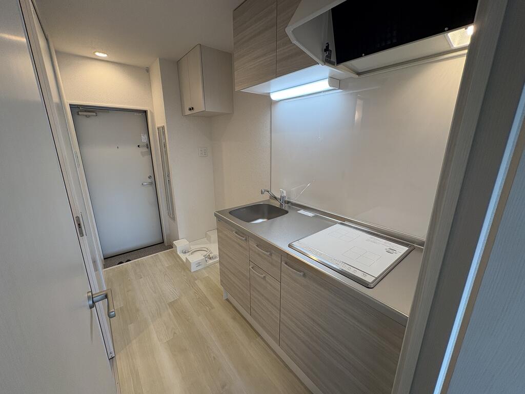 キッチン　※同建物の別のお部屋の写真です。