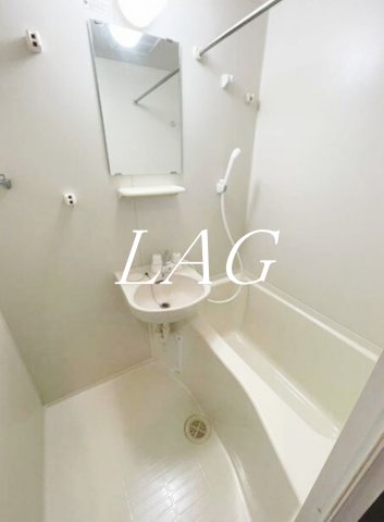 バス・シャワールーム　お風呂です。