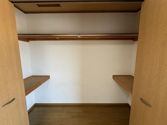 収納　※別部屋の参考写真です。