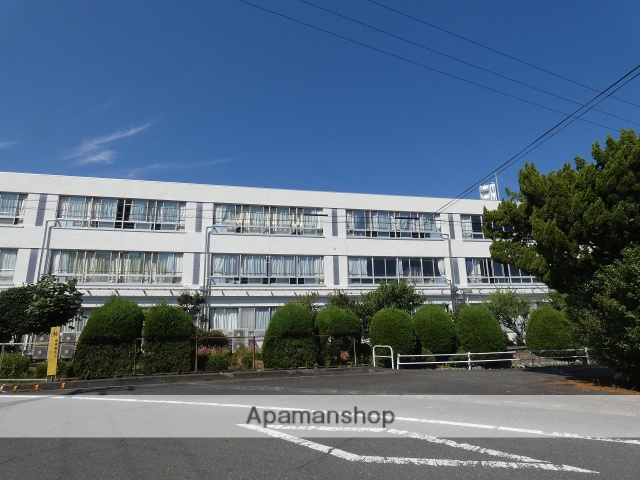 小学校　坂部小学校（小学校）まで3972m