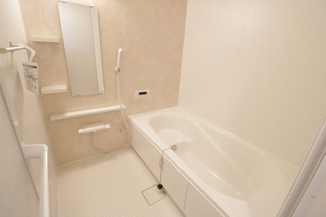 バス・シャワールーム　１０１・バス