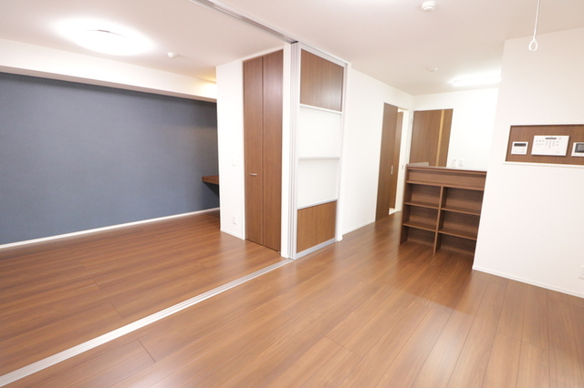 居室・リビング　１０１・ＬＤＫ＋洋室