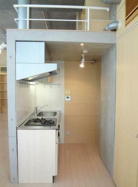 居室・リビング　こちらの居間で趣味の時間をお楽しみください